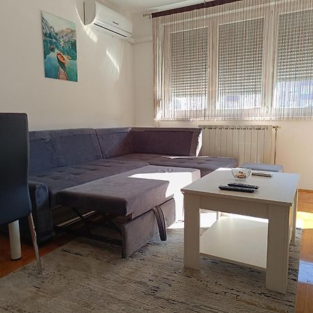 Bk Apartment, Istocno Sarajevo, Lukavica ภายนอก รูปภาพ
