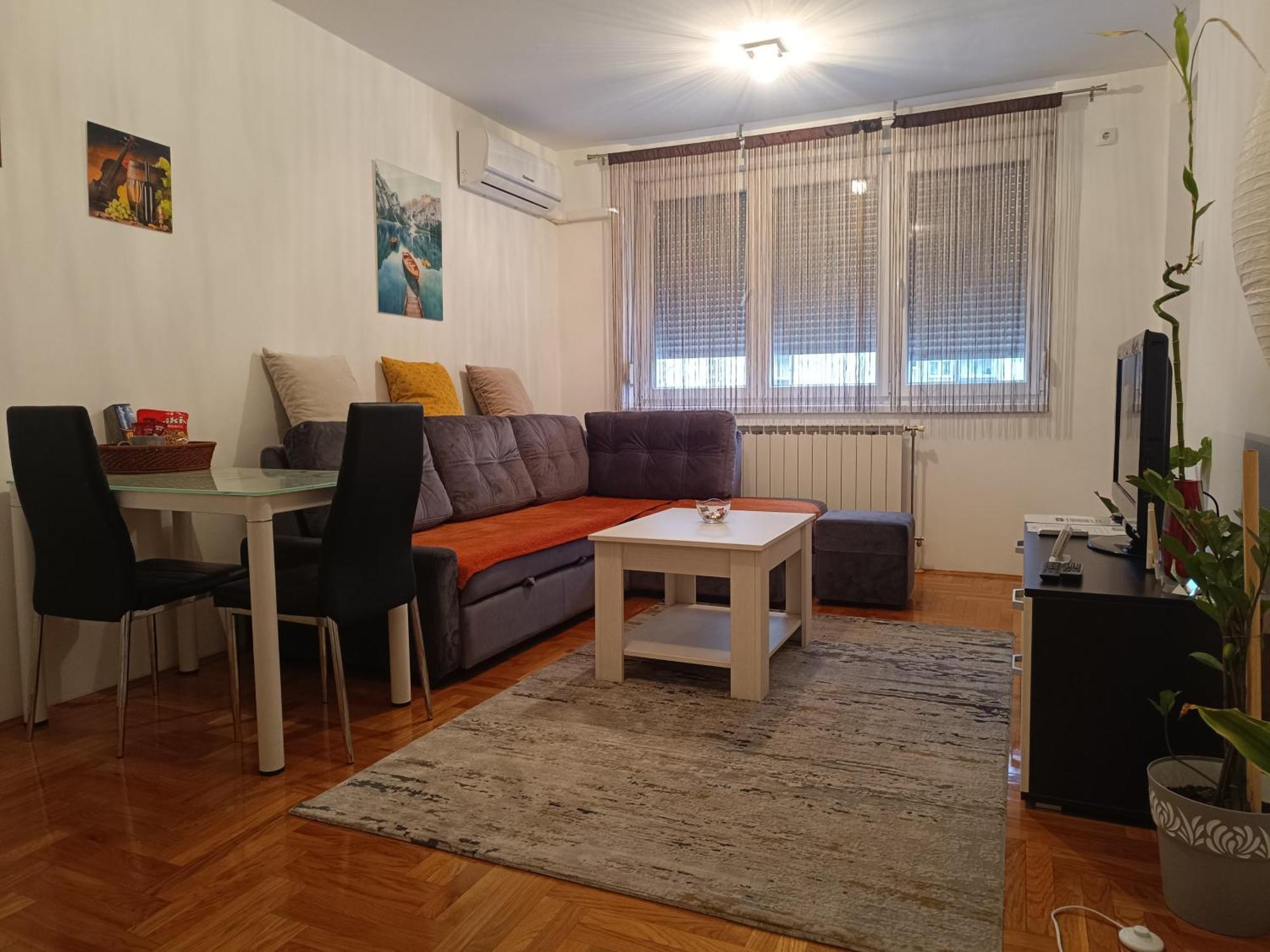 Bk Apartment, Istocno Sarajevo, Lukavica ภายนอก รูปภาพ